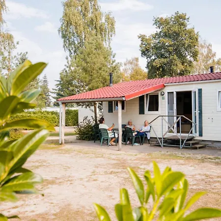 Kompleks wypoczynkowy Leukermeer Well (Limburg)